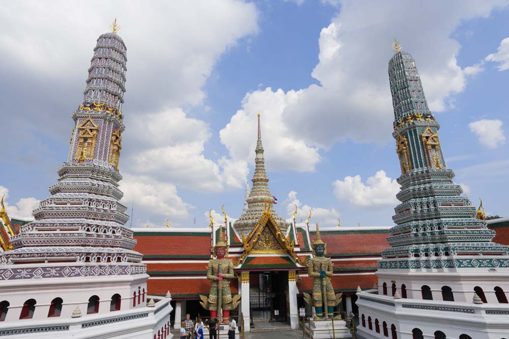 Foto, materiell, befreit, Landschaft, Bild, hat Foto auf Lager,Ein Turm des Tempels vom Smaragdgrnen Buddha, Gold, Buddha, Tempel vom smaragdgrnen Buddha, Besichtigung