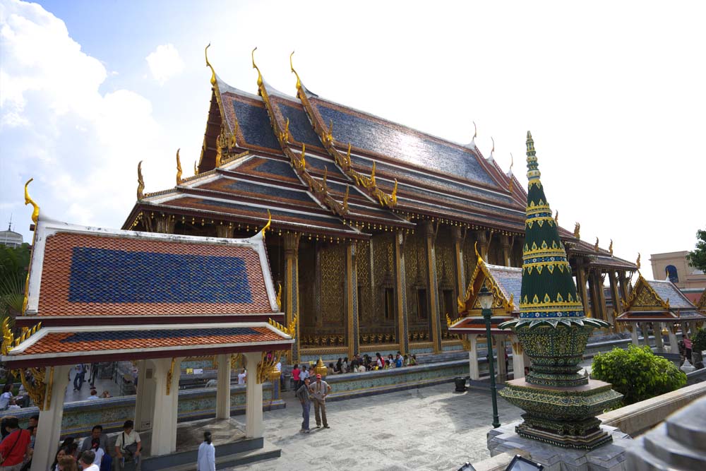 Foto, materiell, befreit, Landschaft, Bild, hat Foto auf Lager,Ein Pfeiler des Tempels vom Smaragdgrnen Buddha Haupthalle eines Buddhistischen Tempels, Gold, Buddha, Tempel vom smaragdgrnen Buddha, Besichtigung