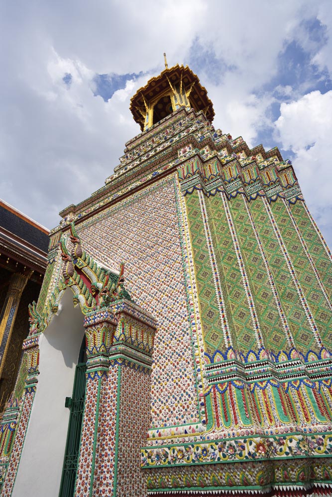 Foto, materieel, vrij, landschap, schilderstuk, bevoorraden foto,Belfort van De tempel van de Emerald Buddha, Goud, Boeddha, Tempel van de Smaragd Boeddha, Bezoekende touristenplaats