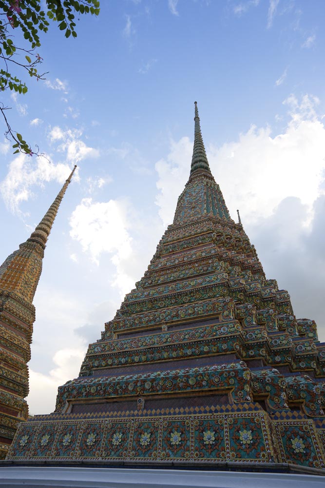 Foto, materieel, vrij, landschap, schilderstuk, bevoorraden foto,Een pagoda van de watt Poe, Pagoda, Dood van De boeddha tempel, Graf, Bezoekende touristenplaats