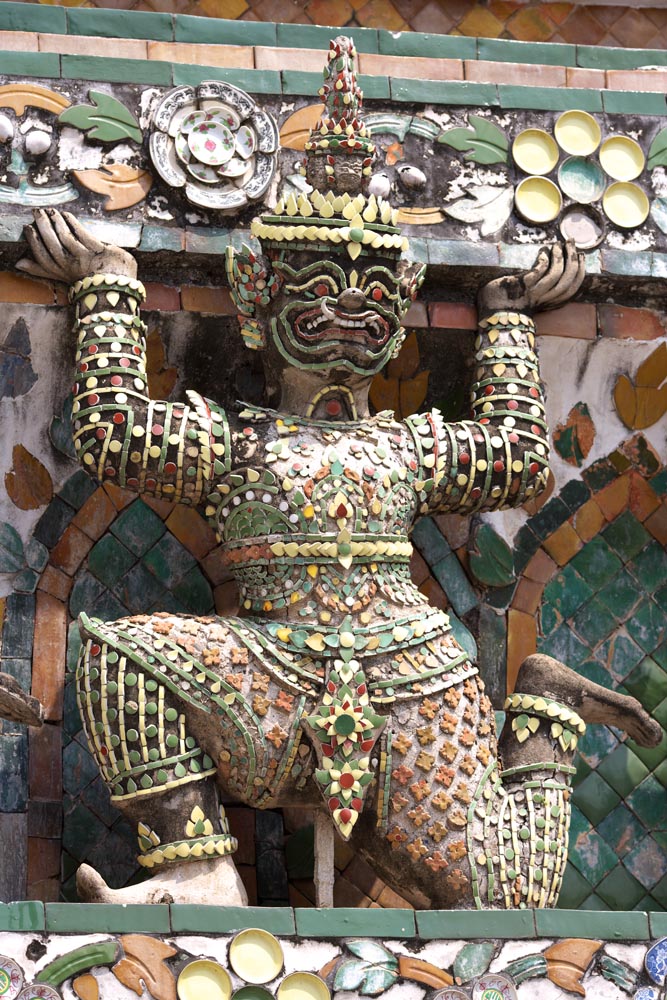 photo,material,free,landscape,picture,stock photo,Creative Commons,An image of Temple of Dawn, temple, Buddhist image, tile, Bangkok