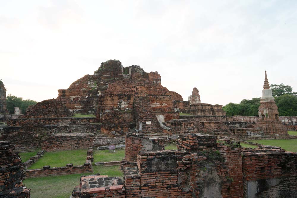 Foto, materiell, befreit, Landschaft, Bild, hat Foto auf Lager,Wat Phra Mahathat, Das kulturelle Erbe von Welt, Buddhismus, Buddhistisches Bild, Ayutthaya-berreste