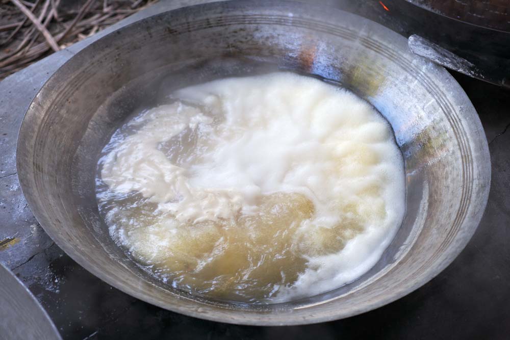 photo,material,free,landscape,picture,stock photo,Creative Commons,A large pan, Food, palm, Lasi, coconut