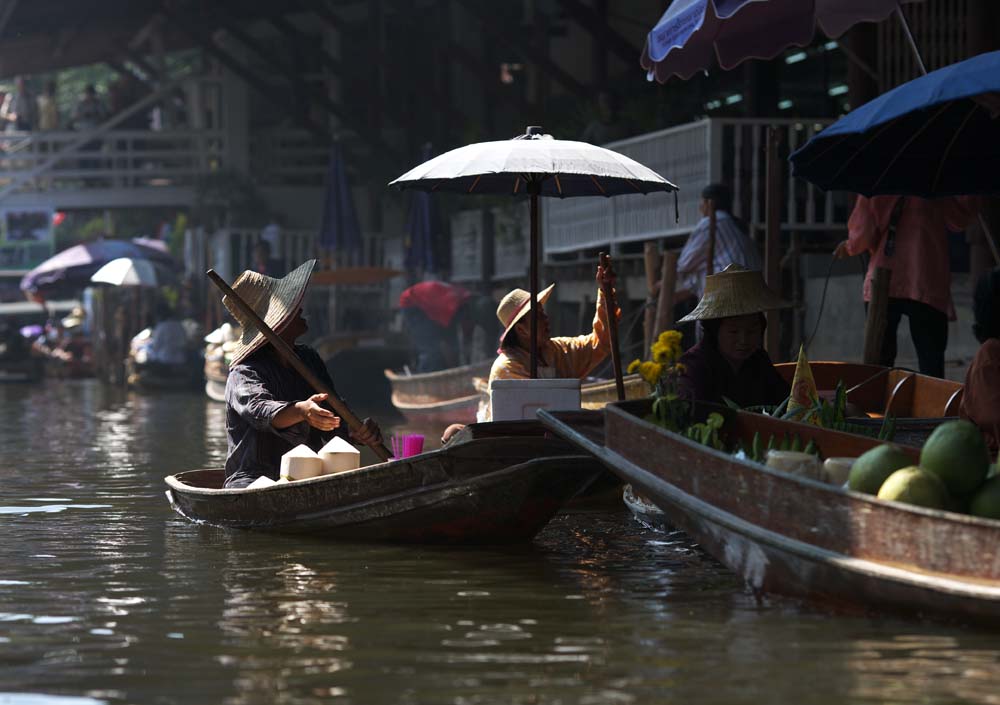 Foto, materieel, vrij, landschap, schilderstuk, bevoorraden foto,Kokosnoot verkopend van het water markt, Markt, Aankoop en aan het verkopen, Boot, 