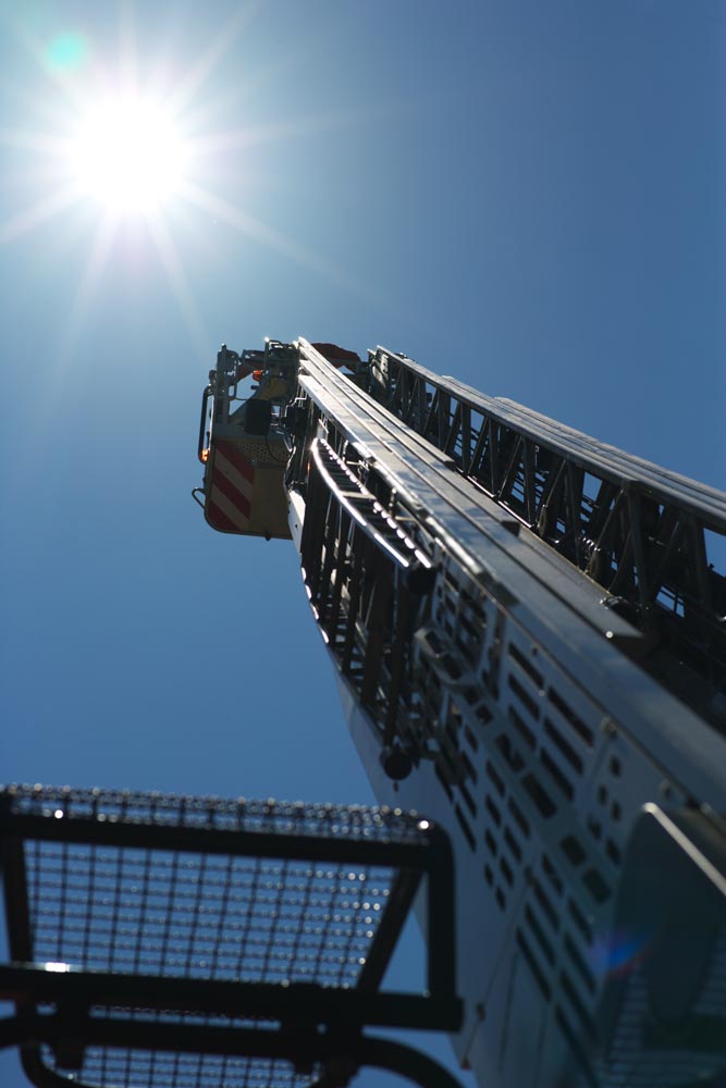 fotografia, materiale, libero il panorama, dipinga, fotografia di scorta,La macchina di scala che estende al cielo, spari motore, scala, macchina di scala, Una macchina di emergenza