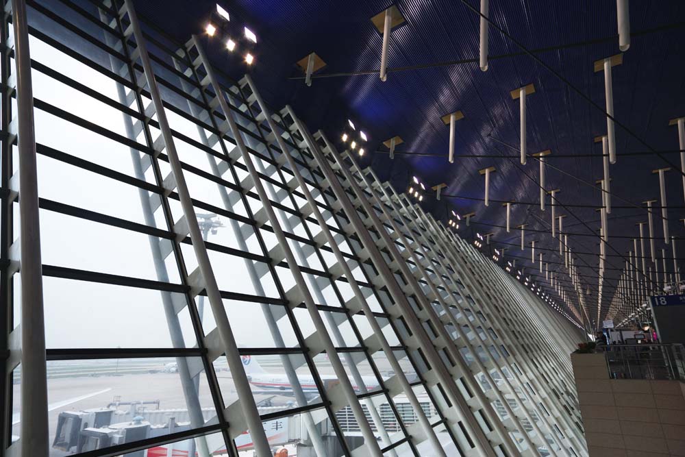 Foto, materiell, befreit, Landschaft, Bild, hat Foto auf Lager,Schanghaien Sie Flughafen, Ein Flughafen, begrenzendes Gebude, Mir wird mit Glas gepat, Stahlrahmen