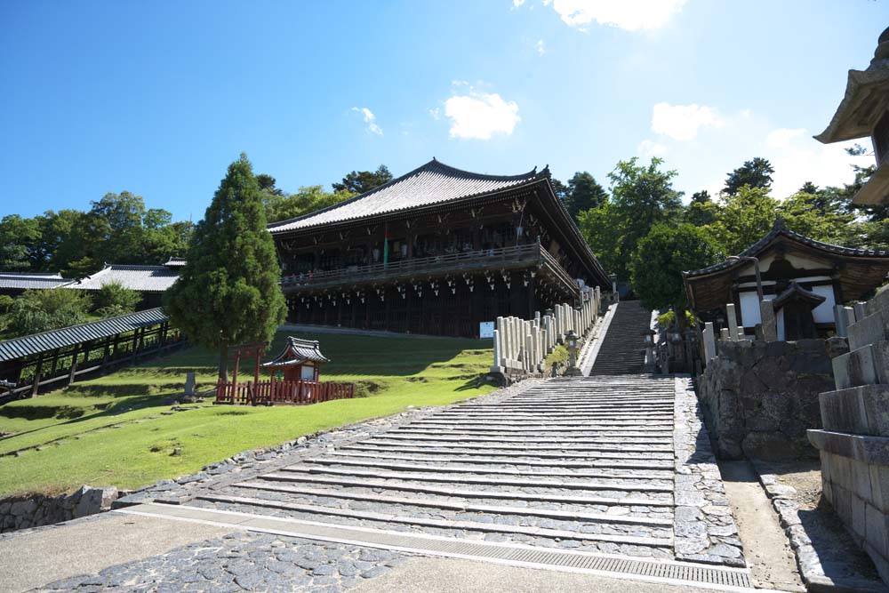 Foto, materiell, befreit, Landschaft, Bild, hat Foto auf Lager,Aussehen auf bei Nigatsu-machen Sie Hall, steinigen Sie Treppe, hlzernes Gebude, Dachberhnge, Die Wasser-Entwurfszeremonie