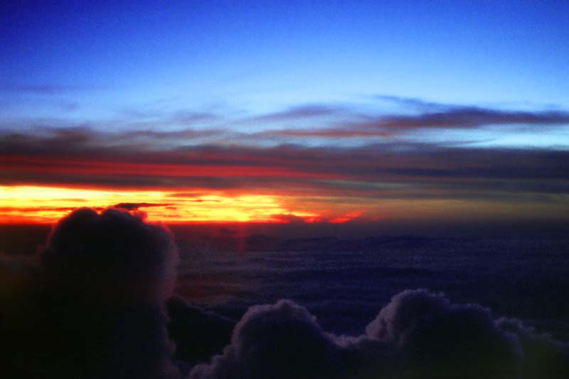 photo,material,free,landscape,picture,stock photo,Creative Commons,Sunset in the sea of clouds, red, setting sun, , 