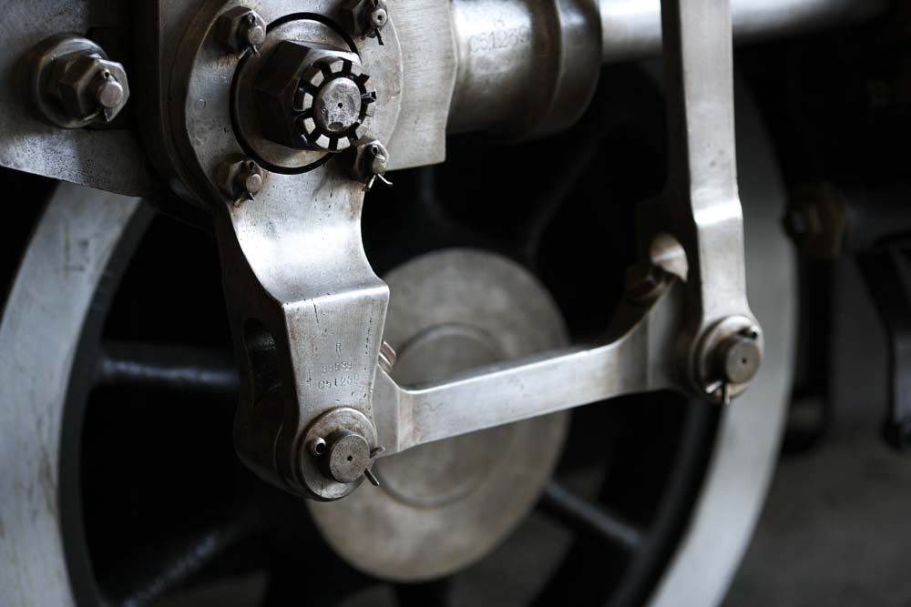 photo,material,free,landscape,picture,stock photo,Creative Commons,The luster of the crosshead, steam locomotive, train, driving wheel, Iron