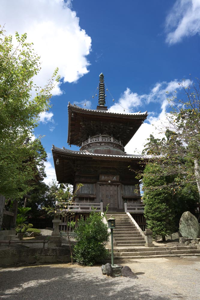 Foto, materiell, befreit, Landschaft, Bild, hat Foto auf Lager,Ein heiliger Gebirgstempelschatzturm, Schatzturm, Buddhismus, Tempel, hlzernes Gebude