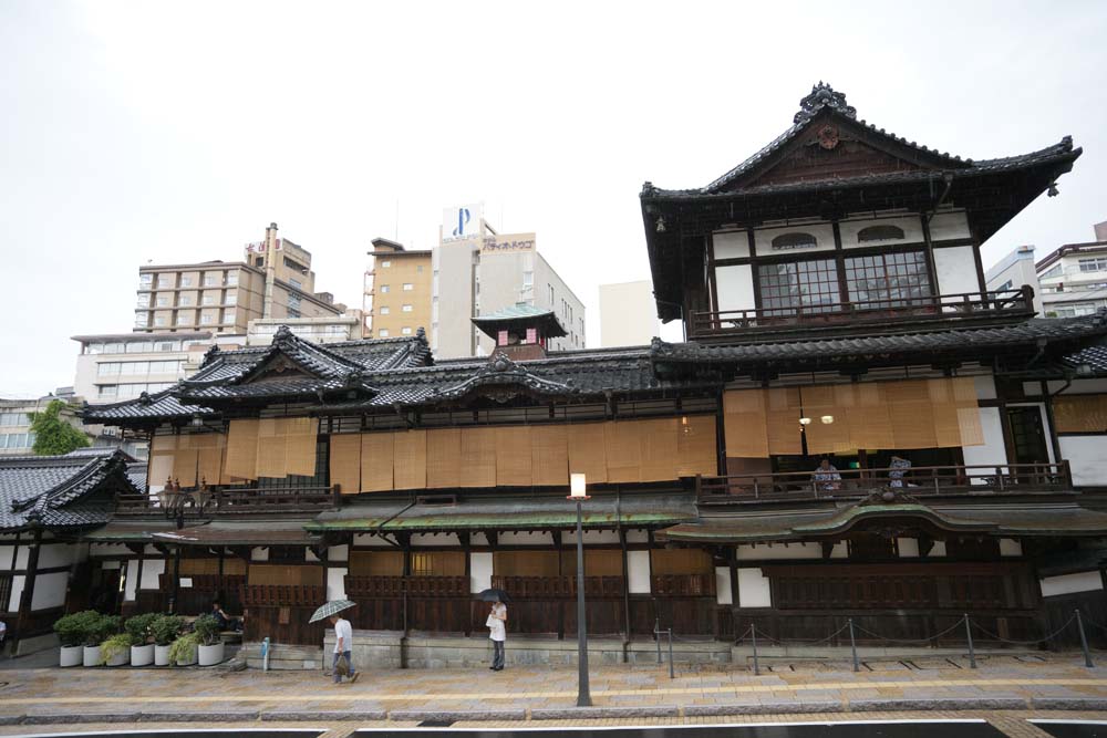 fotografia, materiale, libero il panorama, dipinga, fotografia di scorta,Dogo Onsen, stabilimento balneare, tetto, nascondiglio di bamb, yukata