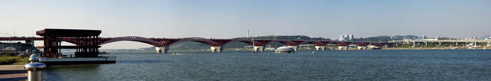 Foto, materiell, befreit, Landschaft, Bild, hat Foto auf Lager,Een brug tegenover de Han, Brcke, Auto, groer Fluss, Die Oberflche des Wassers