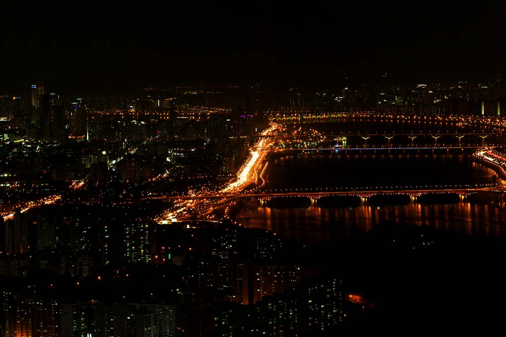 photo,material,free,landscape,picture,stock photo,Creative Commons,A night view of Seoul, building, Neon, headlight, Illumination