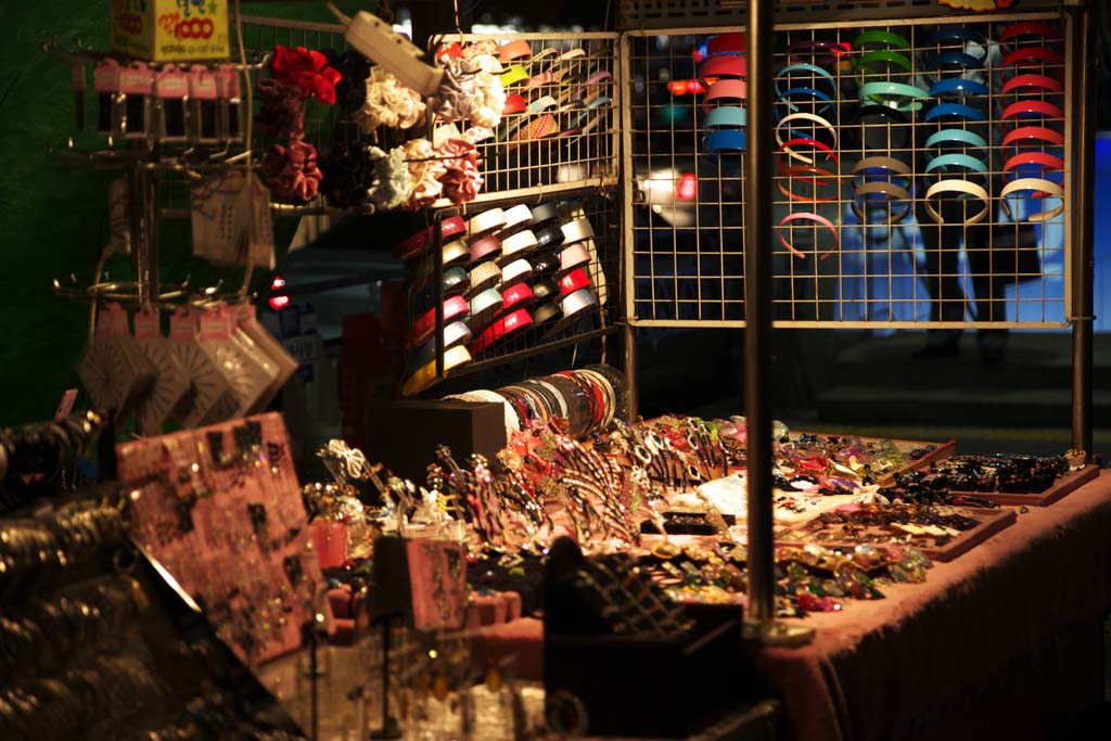 fotografia, materiale, libero il panorama, dipinga, fotografia di scorta,Una bancarella serale, bancarella, Katyusha, Una forcina ornamentale, ornamento di capelli