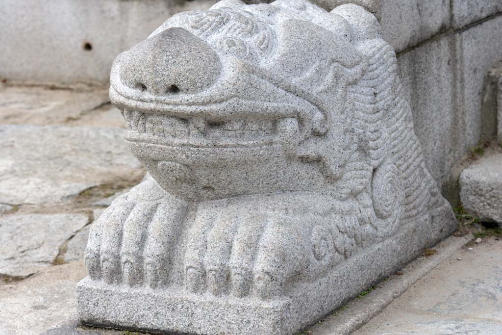 Foto, materiell, befreit, Landschaft, Bild, hat Foto auf Lager,Een stenig standbeeld Van Kunjongjon, steinigen Sie Statue, Ein Tier, Treppe, Skulptur