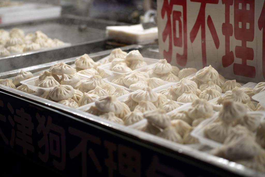 photo,material,free,landscape,picture,stock photo,Creative Commons,Yasushi Azuma Gate Street stalls, Stalls, Food, Food culture, Merchants