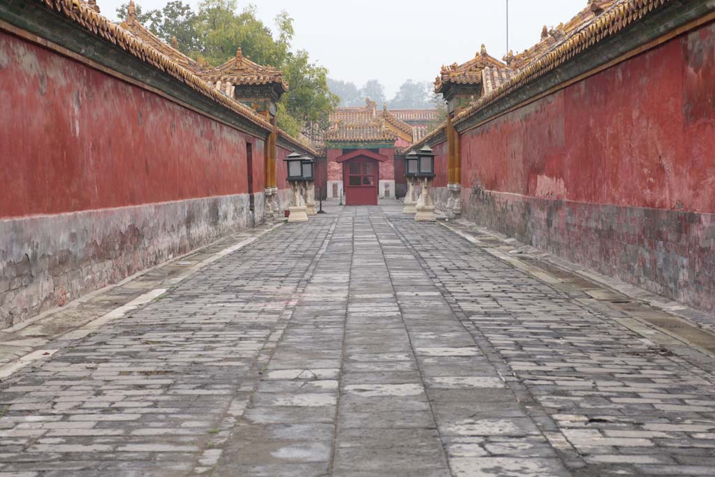 photo,material,free,landscape,picture,stock photo,Creative Commons,Forbidden City passage, Zhu coating, Wall, Cobblestone, World Heritage