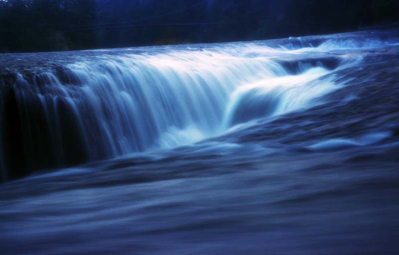 photo,material,free,landscape,picture,stock photo,Creative Commons,Fukiware Falls at dawn, water, stream, cliff, 