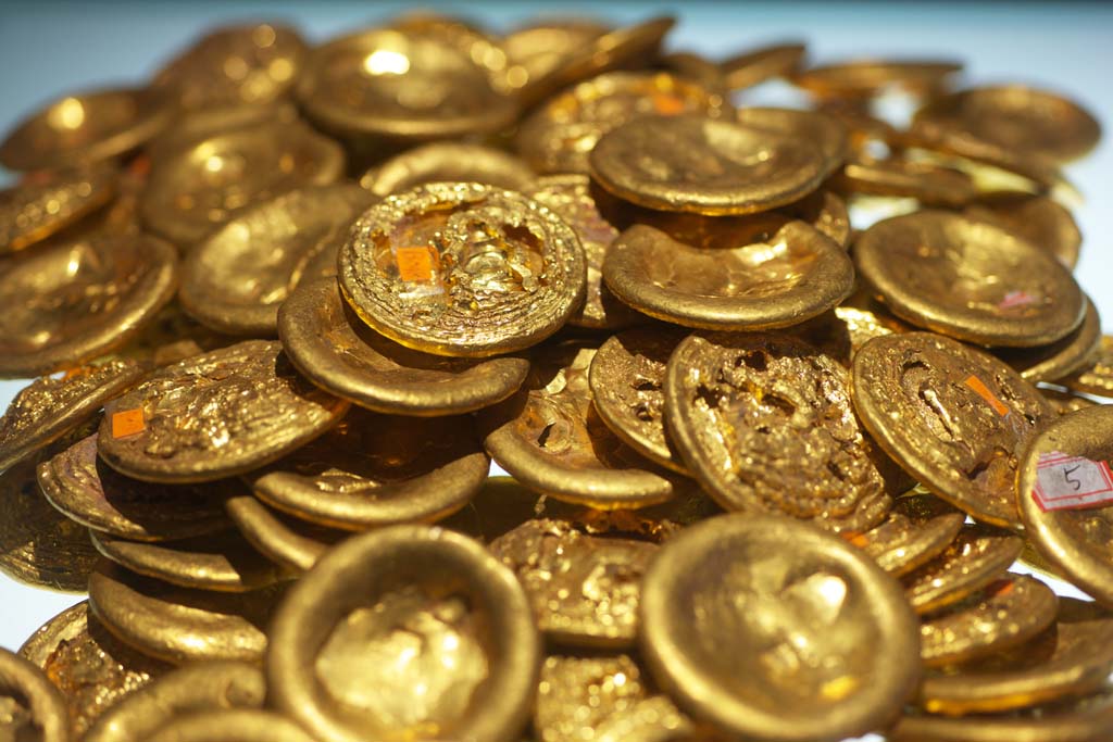 photo,material,free,landscape,picture,stock photo,Creative Commons,Gold Disks, Gold coin, Money, Ancient China, Treasure