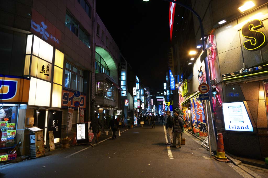 photo,material,free,landscape,picture,stock photo,Creative Commons,Shinjuku at night, Pachinko, Alley, Sign, Neon