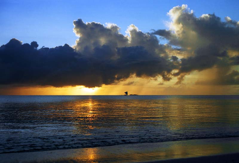 Foto, materiell, befreit, Landschaft, Bild, hat Foto auf Lager,Abend, Wolke und Meer, das Setzen von Sonne, Wolke, Welle, 