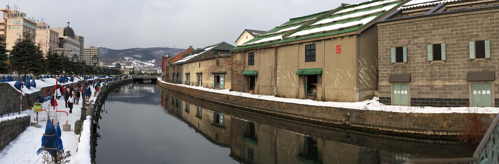 fotografia, materiale, libero il panorama, dipinga, fotografia di scorta,Otaru Canal, Canale, Negozio all'ingrosso, Lampada stradale, Coperta di neve