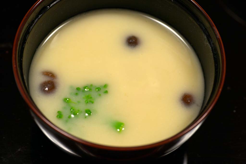 photo,material,free,landscape,picture,stock photo,Creative Commons,Miso soup, Japanese food., Dishes, Dinner elbow, Soup