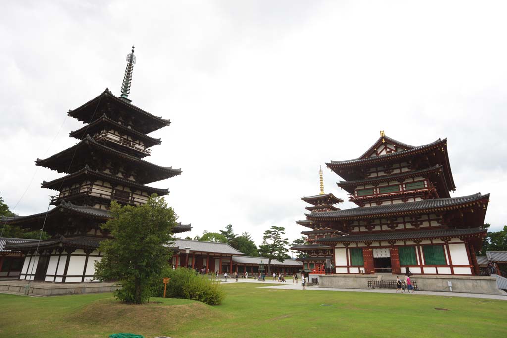 , , , , ,  .,Yakushi-ji ,    ,  ,  , Chaitya