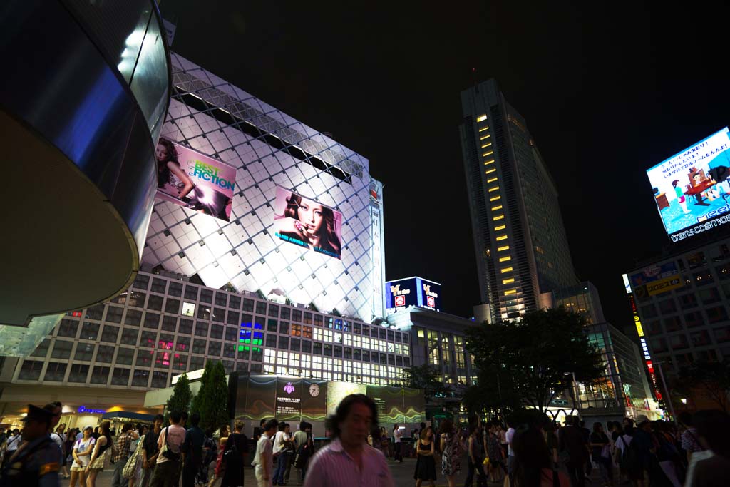 Foto, materiell, befreit, Landschaft, Bild, hat Foto auf Lager,Die Nacht von Shibuya stationiert, Im Stadtzentrum, Abteilungsladen, Illuminierung, Hotel