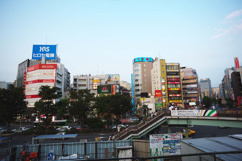 photo,material,free,landscape,picture,stock photo,Creative Commons,Gotanda of the dusk, Downtown, karaoke, restaurant, An entertainment district