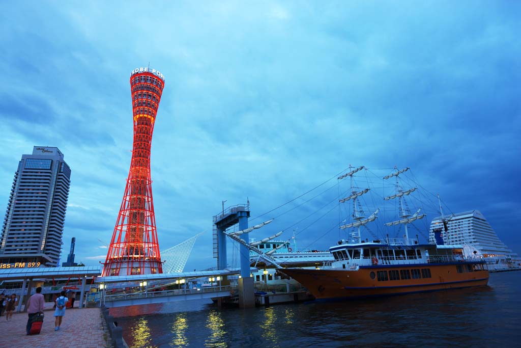 fotografia, materiale, libero il panorama, dipinga, fotografia di scorta,Kobe la spazzata di porto dell'occhio del crepuscolo, porto, la torre di porto, barca di piacere, attrazione turistica