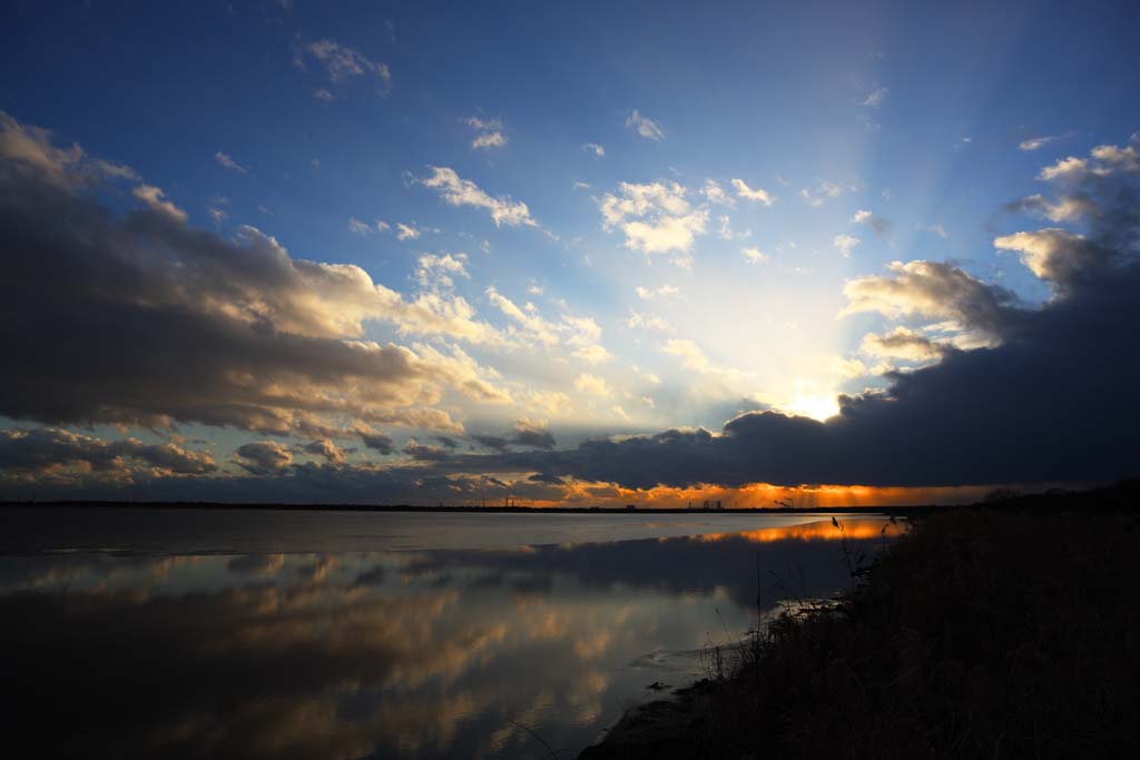 Foto, materieel, vrij, landschap, schilderstuk, bevoorraden foto,De zonsondergang van de Lake Uto Ney, Vochtigheid maalde, Ijsje, Koud, Blauwe lucht