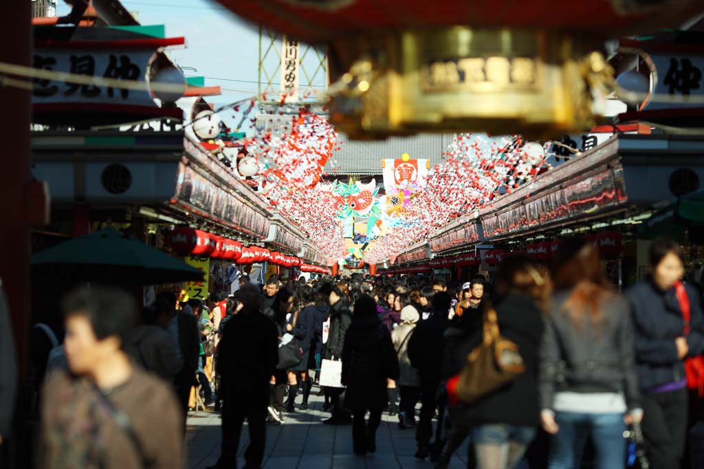 ,,, ,,,    , .,  - ji Senso., Asakusa., .