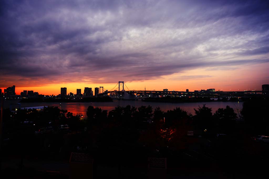 photo,material,free,landscape,picture,stock photo,Creative Commons,Dusk of Odaiba, bridge, cloud, date course, seaside newly developed city center