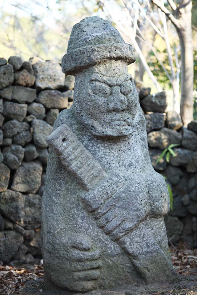 photo,material,free,landscape,picture,stock photo,Creative Commons,Torr Hull van, symbol, travelers' guardian deity, stone statue, An ornament