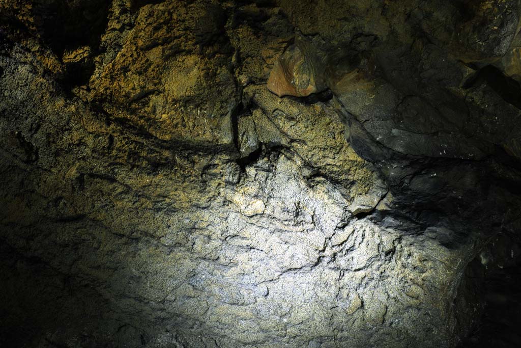 Foto, materiell, befreit, Landschaft, Bild, hat Foto auf Lager,Die Sturzdecke des berflusses an Krafthhle, Manjang gul-Hhle, Geomunoreum Lava Rohr System, vulkanische Insel, Kellergeschoss