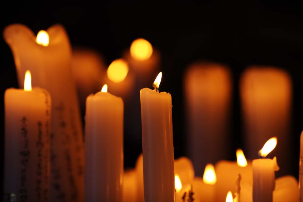 photo,material,free,landscape,picture,stock photo,Creative Commons,Sanbanggul temple, candle, Chaitya, Flame, Prayer