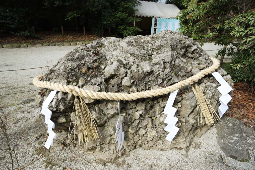 photo, la matire, libre, amnage, dcrivez, photo de la rserve,Caillou de la compagnie de Shimogamo Temple, Calcaire, Kimigayo, Feston de la paille shintoste, appendice en papier