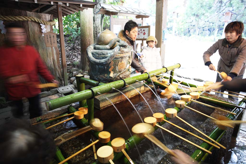 photo, la matire, libre, amnage, dcrivez, photo de la rserve,Temple Omiwa petit pavillon avec l'eau et les louches, Je l'assainis, Eau, louche, Adoration