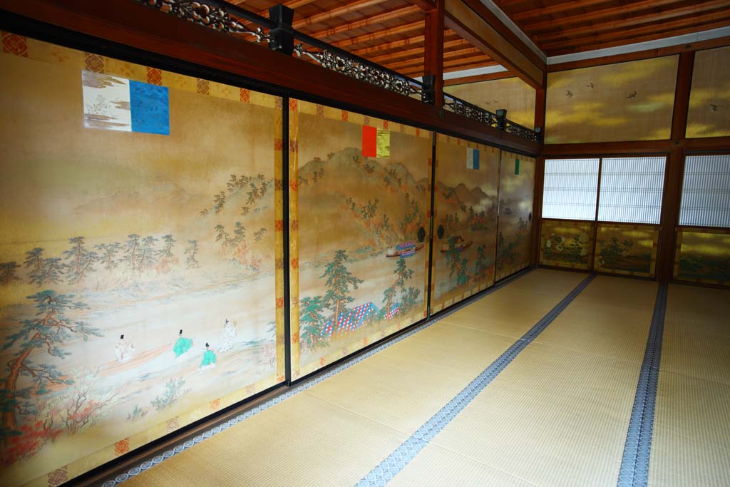 photo,material,free,landscape,picture,stock photo,Creative Commons,Ninna-ji Temple Shin-den, Gold leaf, Japanese-style room, Japanese traditional painting, Gorgeousness