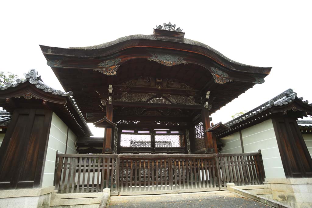 Foto, materiell, befreit, Landschaft, Bild, hat Foto auf Lager,Ninna-ji Temple-Tor fr Kaiserliche Boten, Openwork, Ich bin luxuris, Chinesischer Phnix, Ertnen Sie Gras