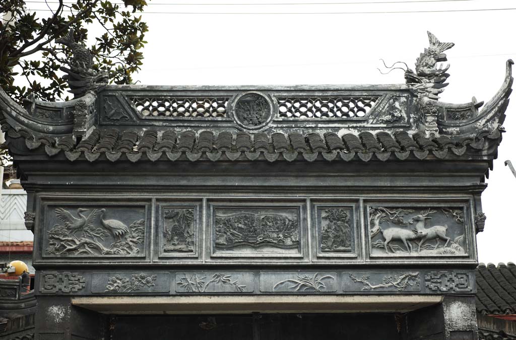 foto,tela,gratis,paisaje,fotografa,idea,La puerta de jardn de Yuyuan, Jardn de casa de santuario chino, , Un animal, Alivio