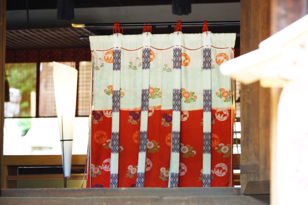 Foto, materieel, vrij, landschap, schilderstuk, bevoorraden foto,Het is een Shinto heiligdom voorkant heiligdom in Uji, Textiel, Illuminering, Bamboo blind, Shinto