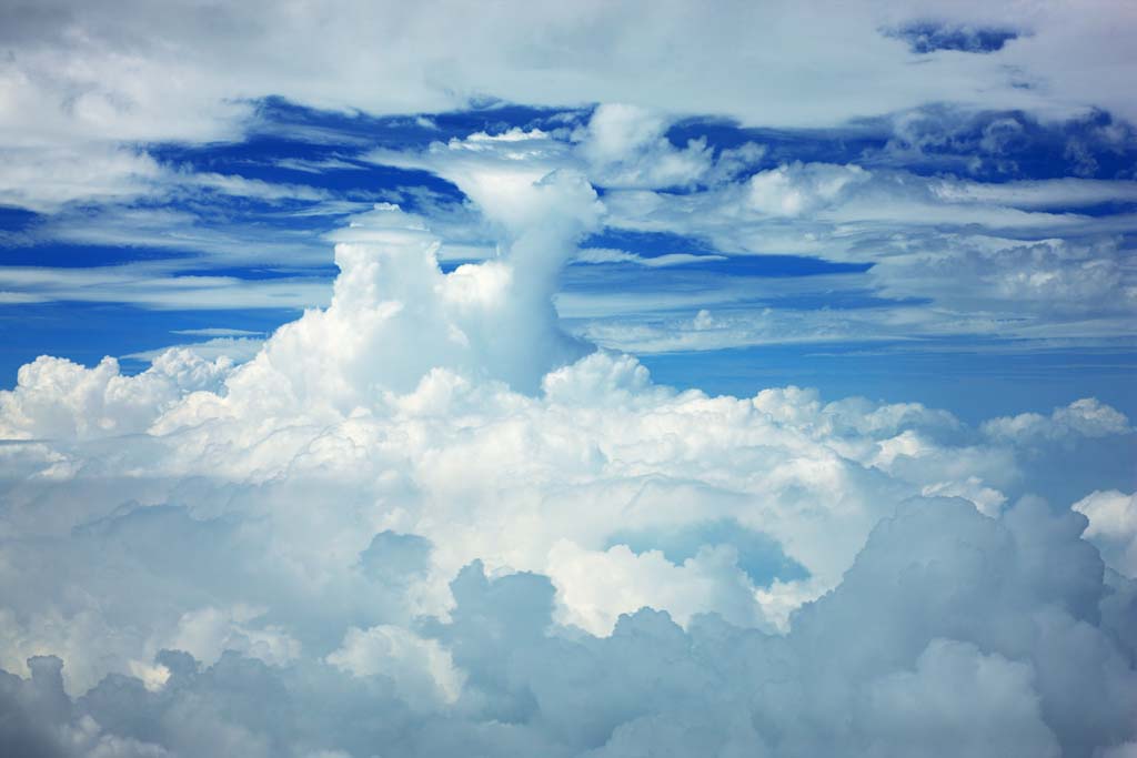 Foto, materiell, befreit, Landschaft, Bild, hat Foto auf Lager,Eine Donnerwolke, blauer Himmel, Wolke, Ein therisches Foto, Meer der Wolken