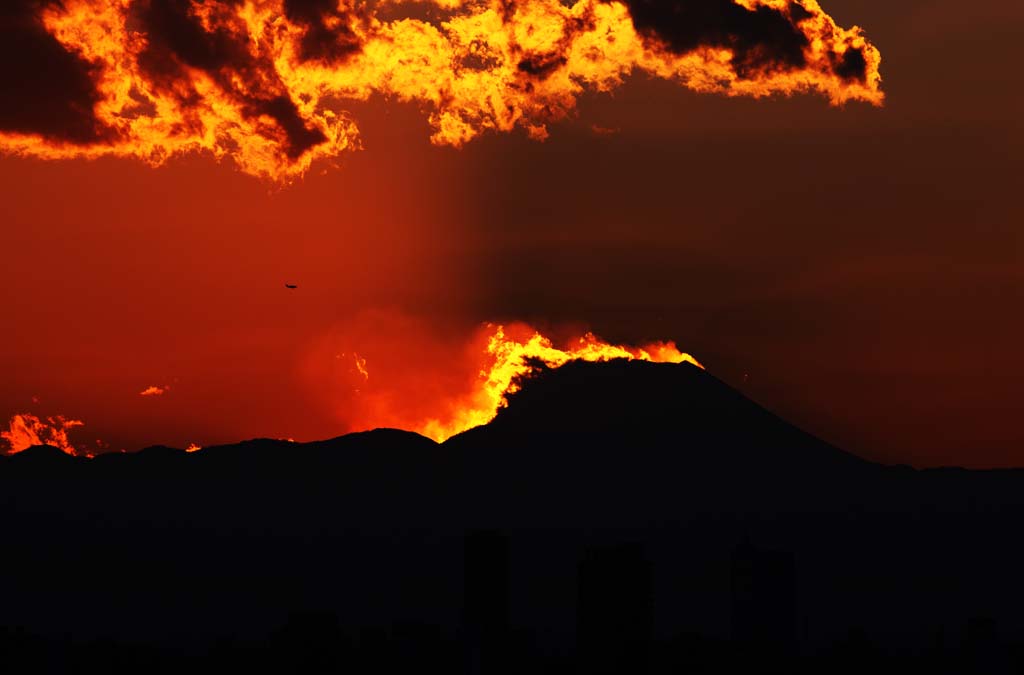 Foto, materieel, vrij, landschap, schilderstuk, bevoorraden foto,Mt. Fuji van de vernietiging door er te afvuren, Instelling zon, Mt. Fuji, Rood, Wolk