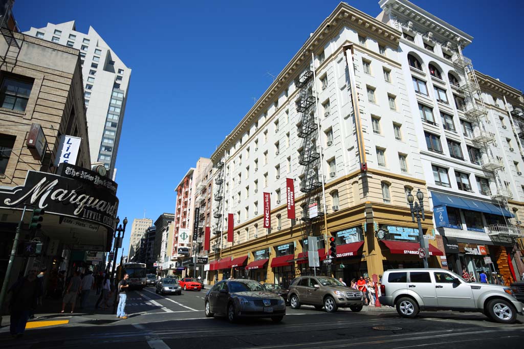 Foto, materiell, befreit, Landschaft, Bild, hat Foto auf Lager,San Francisco zufolge, Besichtigung, Auto, Gebude, Reihe von Husern an einer Stadtstrae