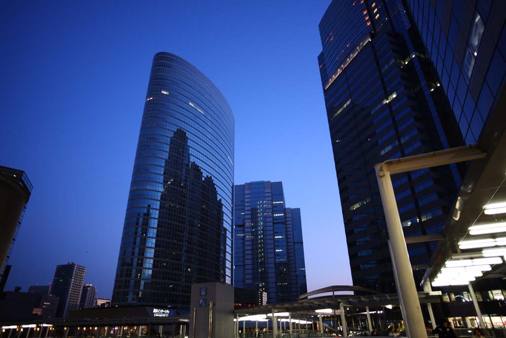 Foto, materiell, befreit, Landschaft, Bild, hat Foto auf Lager,Shinagawa, Hochhaus, Ein Brogebude, Die Shinagawa Austauschstadt, Bei Dunkelheit