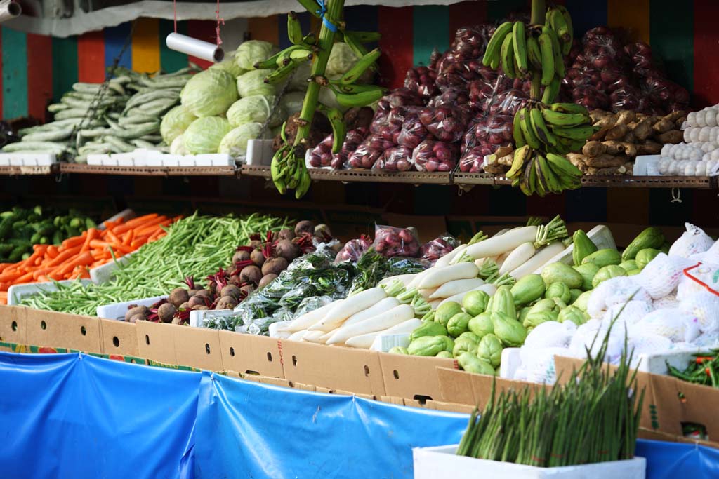 Foto, materieel, vrij, landschap, schilderstuk, bevoorraden foto,Een plantaardige winkel, Plantaardige winkel, Banaan, Japanse rammenas, Kruid