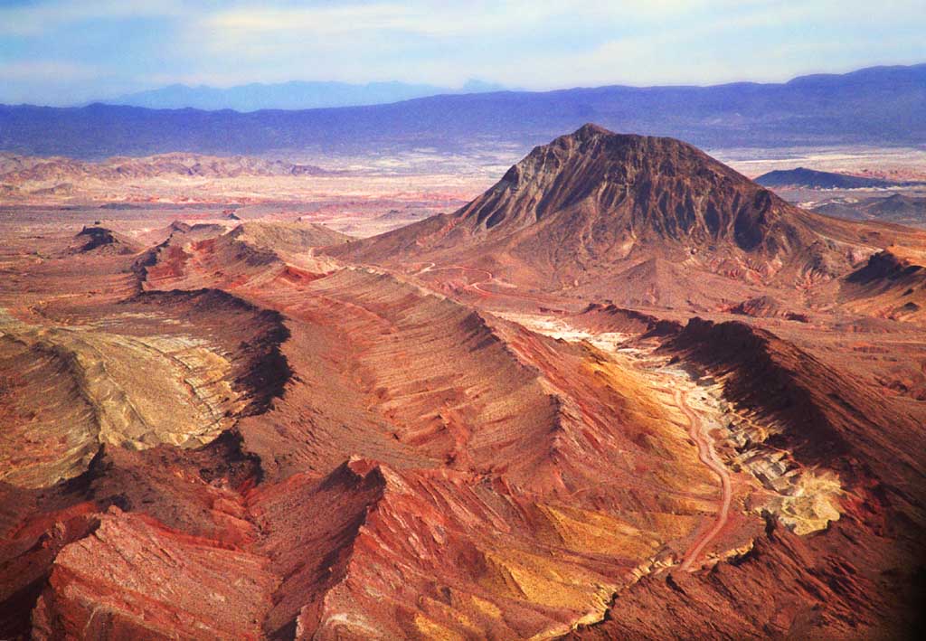 photo,material,free,landscape,picture,stock photo,Creative Commons,Scar on the earth, strata, , , 