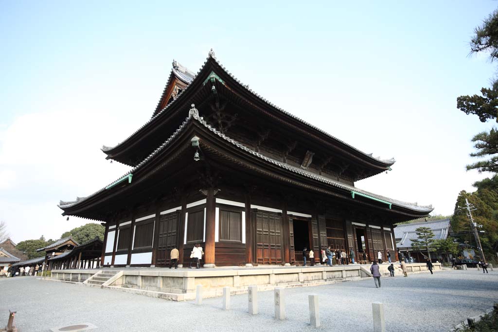 Foto, materieel, vrij, landschap, schilderstuk, bevoorraden foto,De Tofuku-ji Tempel belangrijkste hal van een Boeddhist tempel, Chaitya, Gabled en schilddak, Uitbouw, Principieel idool afbeelding van De boeddha met zijn twee Boeddhist heiligen op allen kanten afbeelding